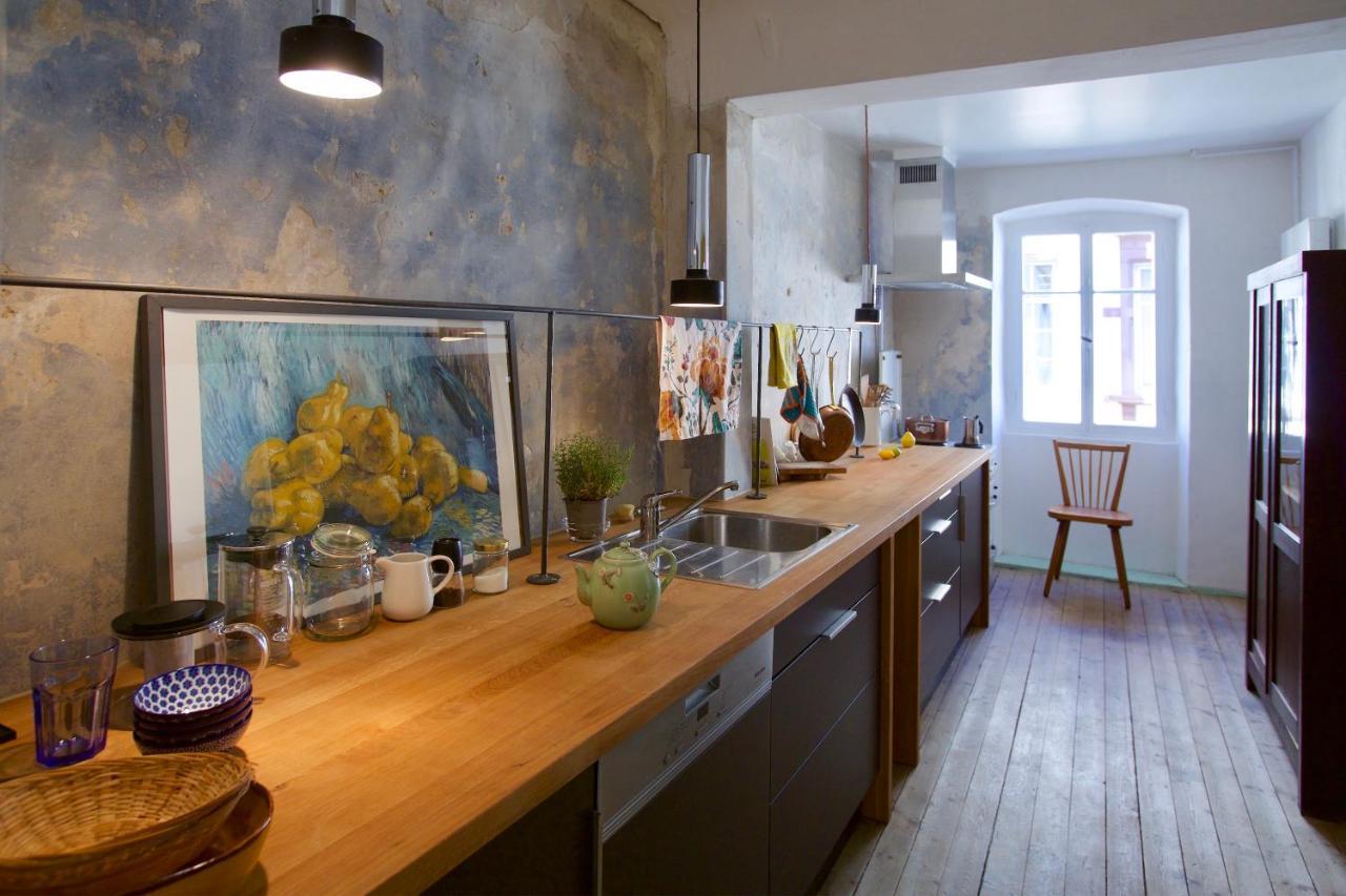 Boutique-Ferienwohnung im alten Weinhaus Moser Grünstadt Exterior foto